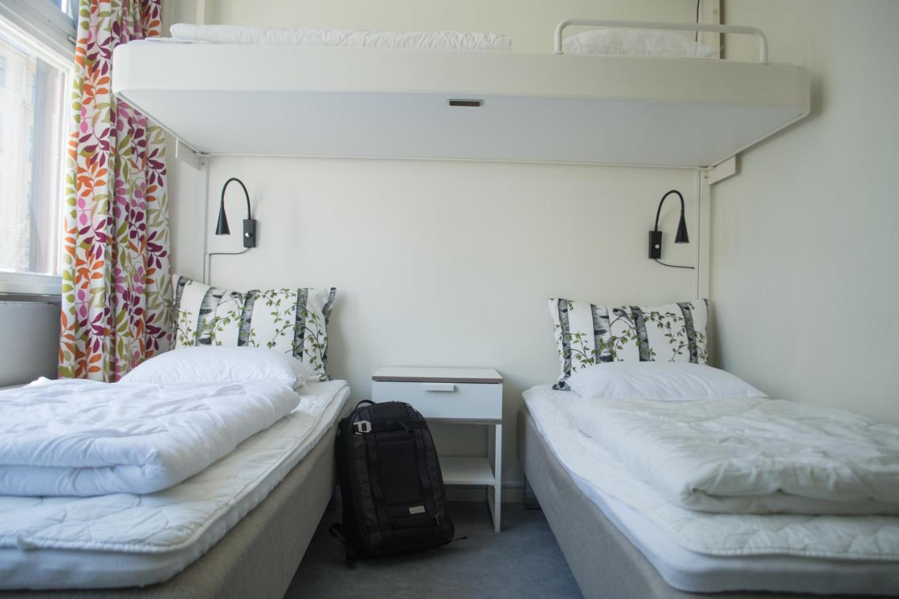 Slottsskogens Hostel Gothenburg Exterior photo