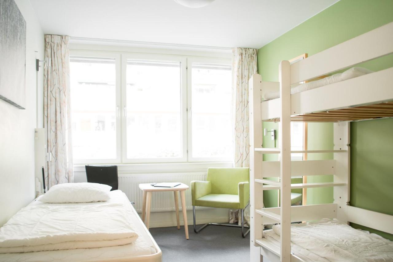 Slottsskogens Hostel Gothenburg Exterior photo
